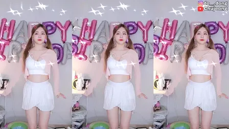 AfreecaTV主播秋亭BJ츄정2021年5月25日直播视频舞蹈剪辑230328